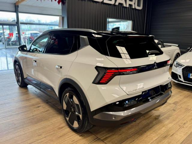Mitsubishi Eclipse Cross image 5