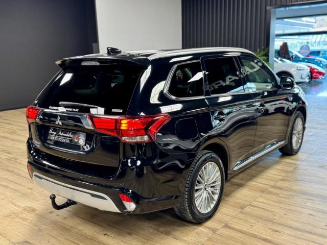 Mitsubishi Outlander Phev image 5