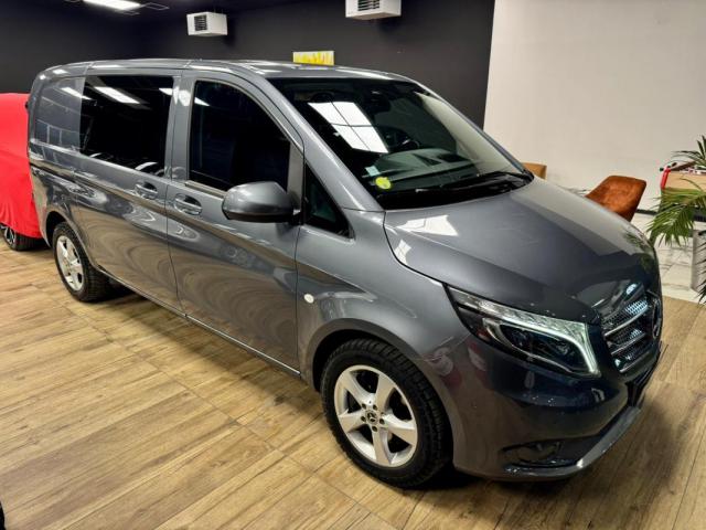 Mercedes Benz Vito Mixto image 3