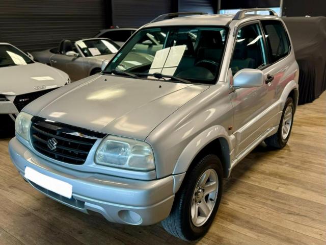 Suzuki Grand Vitara 1.6 Standard 94ch 3p Bvm5