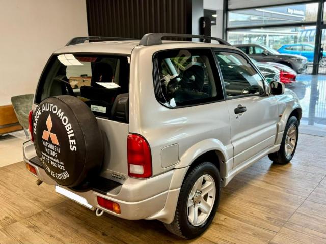 Suzuki Grand Vitara image 4