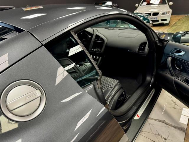 Audi R8 Coupé image 2