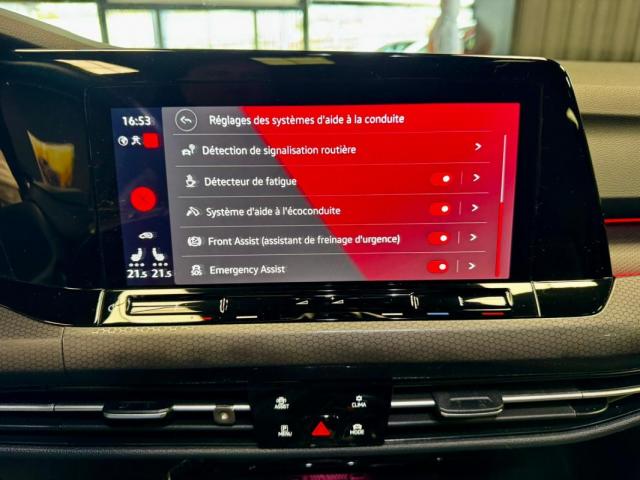 Volkswagen Golf image 2