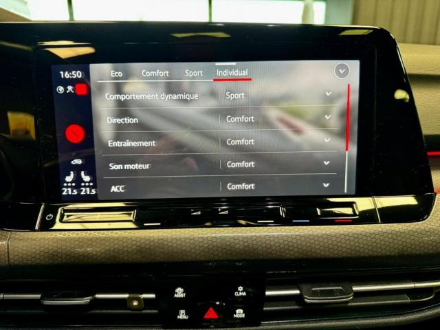 Volkswagen Golf image 8