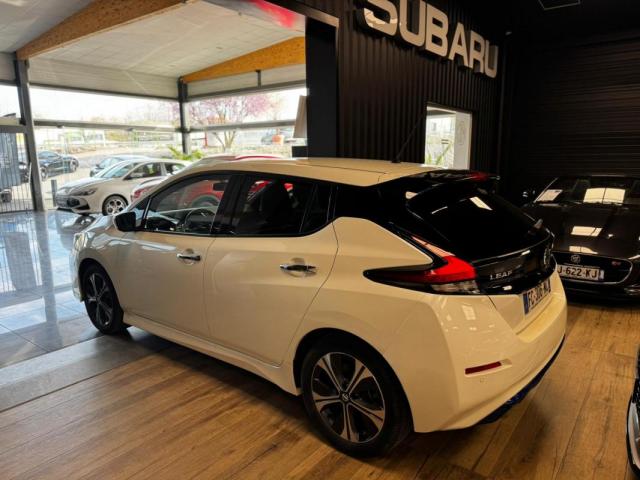 Nissan Leaf image 8