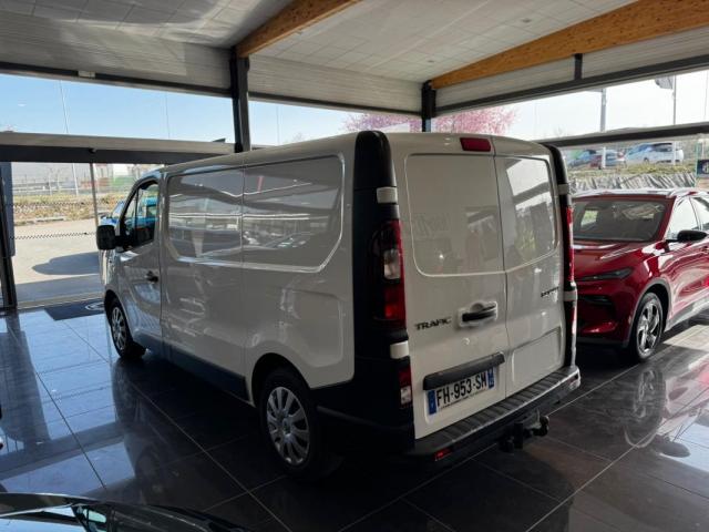 Renault Trafic image 4