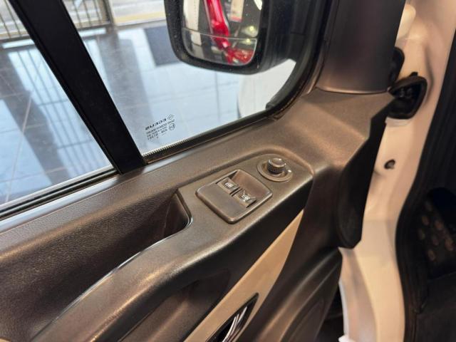 Renault Trafic image 7