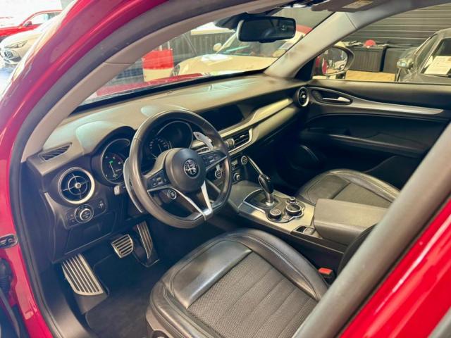 Alfa Romeo Stelvio image 4