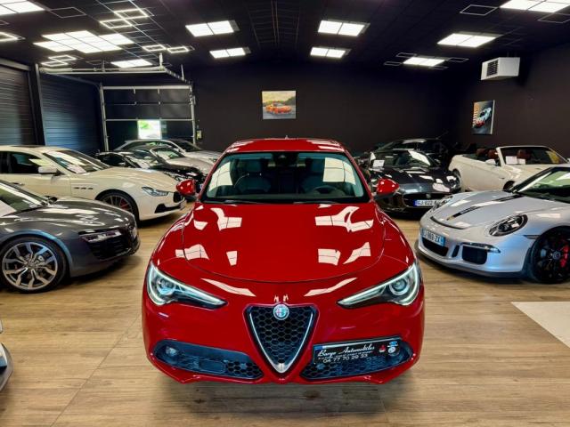Alfa Romeo Stelvio image 1