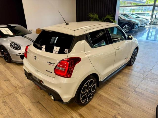 Suzuki Swift image 6