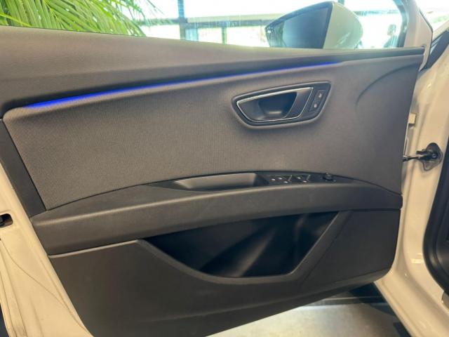 Seat Leon image 4