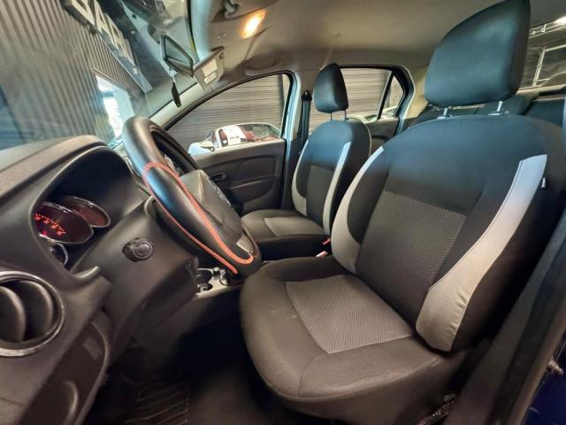 Dacia Logan image 2