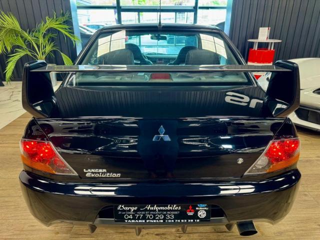 Mitsubishi Lancer Evolution image 1
