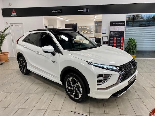 Mitsubishi Eclipse Cross image 1