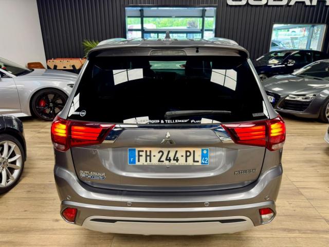 Mitsubishi Outlander image 7