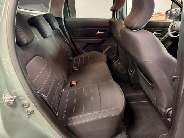 Dacia Duster image 1