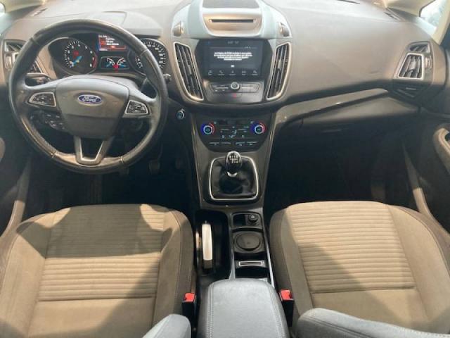 Ford C-Max image 2