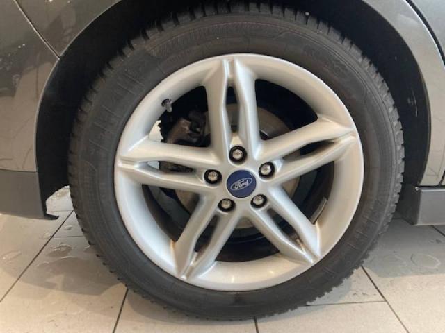Ford C-Max image 3