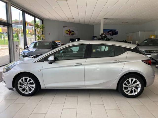 Opel Astra image 8