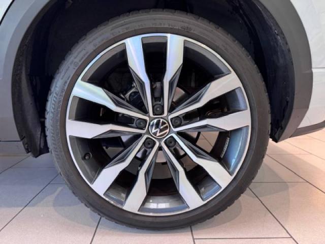 Volkswagen T-Roc image 8