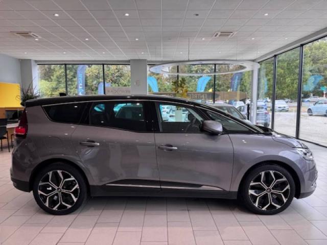 Renault Grand Scénic image 2