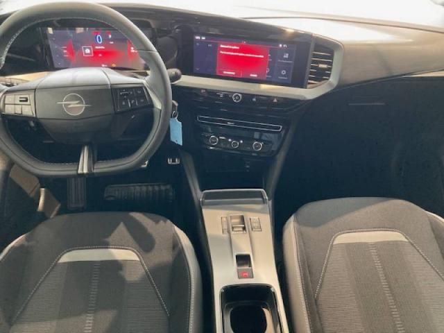 Opel Mokka image 2