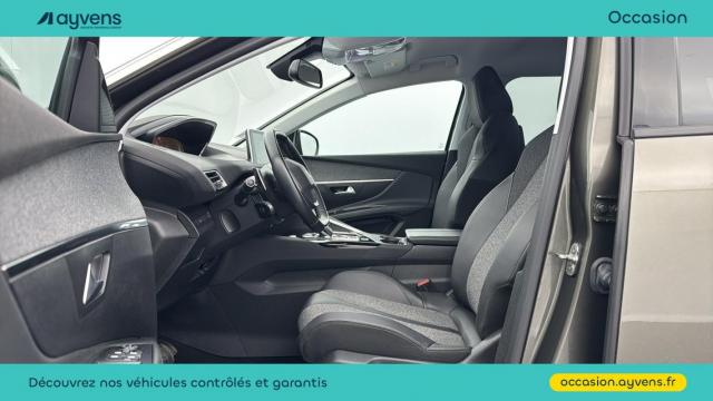 Peugeot 5008 image 1