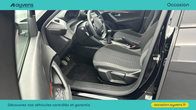 Peugeot 2008 image 2