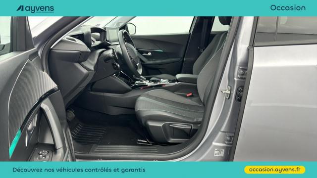 Peugeot 2008 image 2