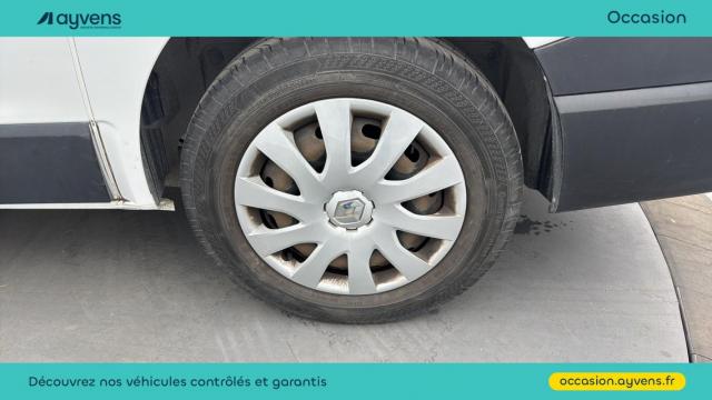 Renault Trafic image 3