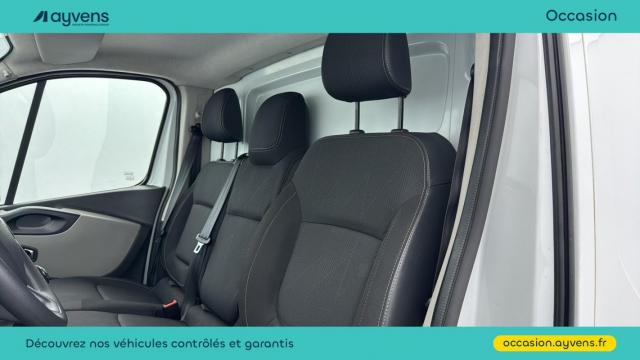 Renault Trafic image 9