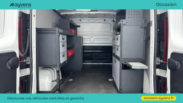 Renault Trafic image 8