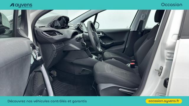 Peugeot 208 image 5