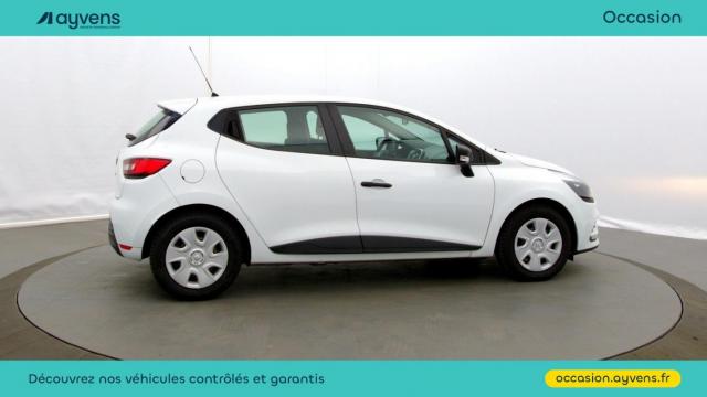 Renault Clio image 8