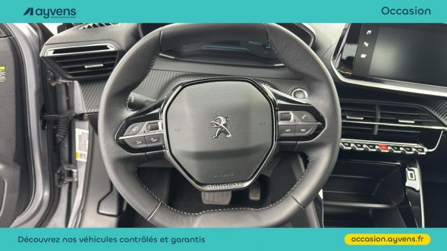 Peugeot 2008 image 8