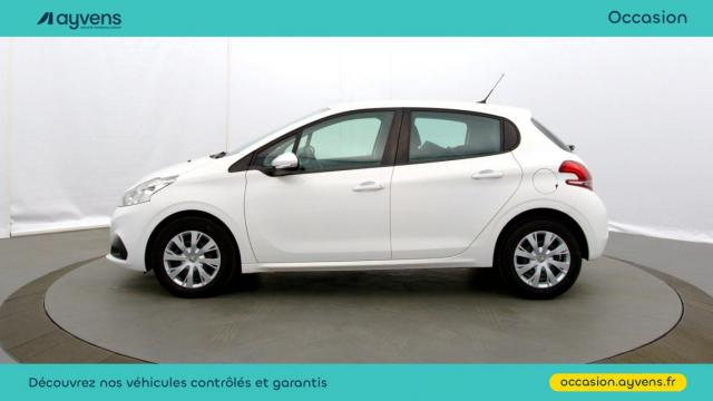Peugeot 208 image 1