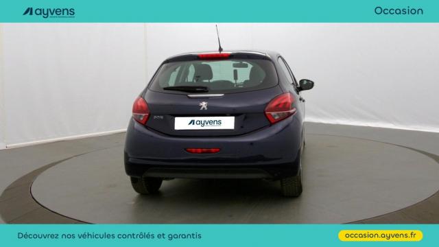 Peugeot 208 image 2