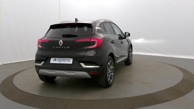 Renault Captur image 2