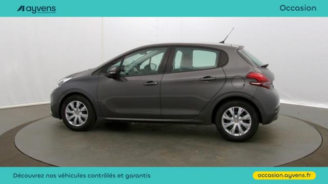 Peugeot 208 image 9