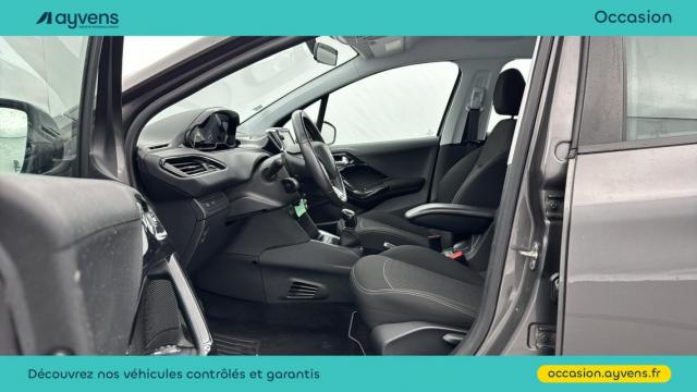 Peugeot 208 image 1