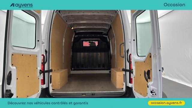 Renault Master image 9