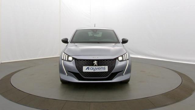 Peugeot 208 image 8