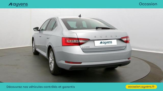 Skoda Superb image 8