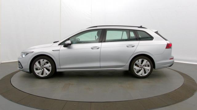 Volkswagen Golf Sw image 9