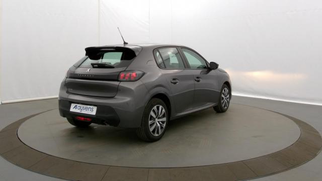 Peugeot 208 image 1
