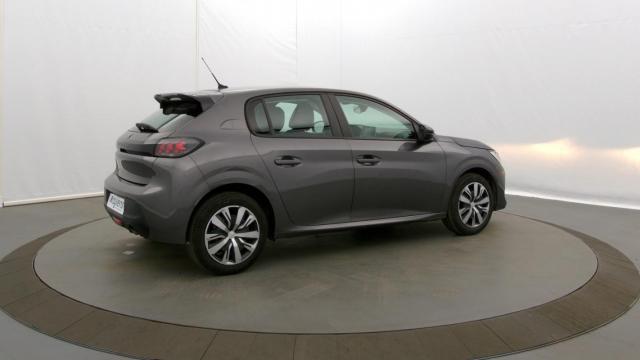 Peugeot 208 image 7