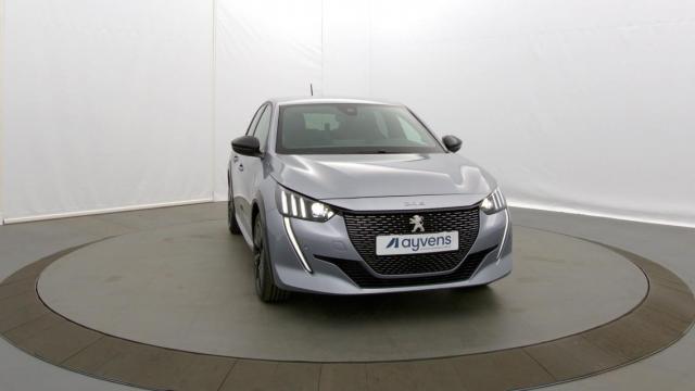 Peugeot 208 image 1