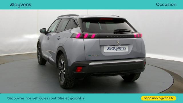 Peugeot 2008 image 8