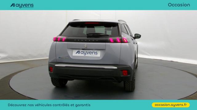 Peugeot 2008 image 2