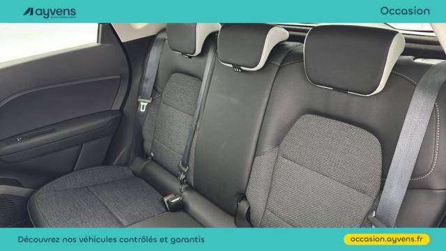 Renault Captur image 1